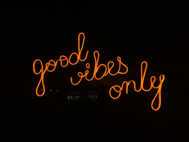 Good vibes only kuva